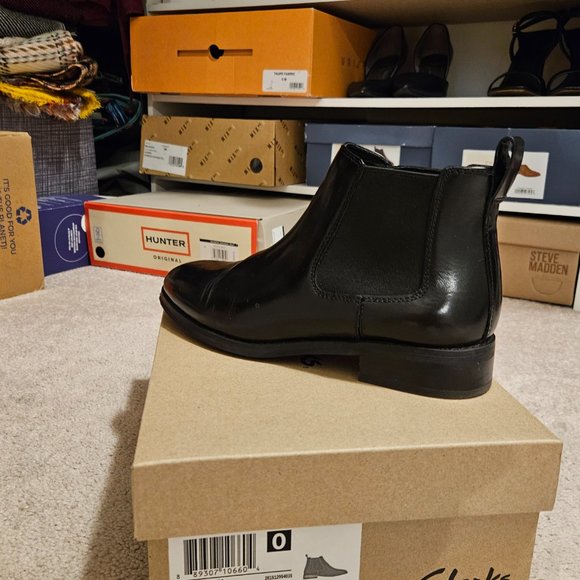 Clarks Ria Chelsea boot - Picture 11 of 11